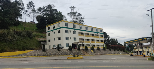 Hotel y Parqueadero El Triangulo - Alban, Cundinmarca